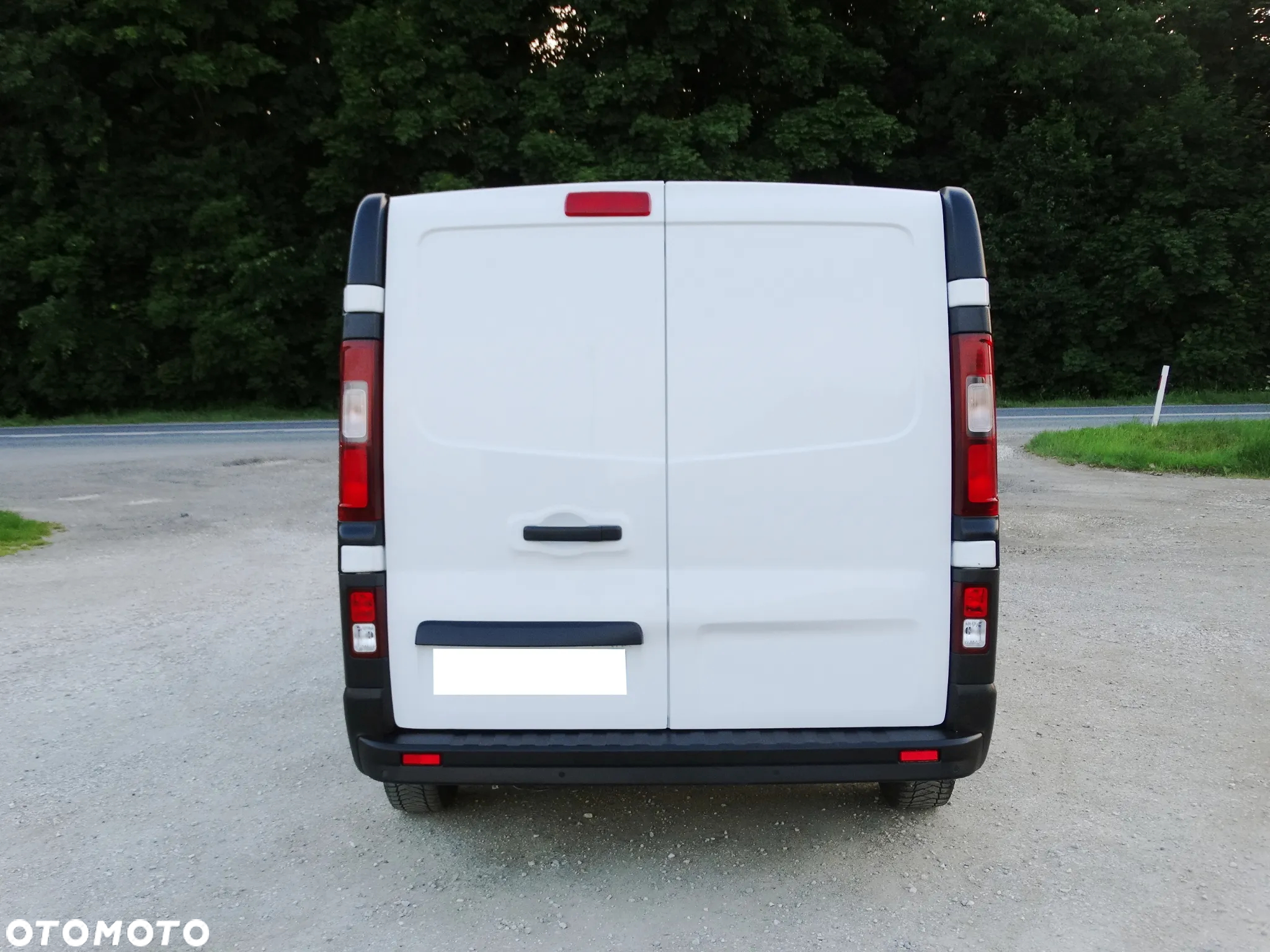 Opel VIVARO L2H1 LONG 2018 120 PS MOŻLIWY KREDYT LEASING - 9