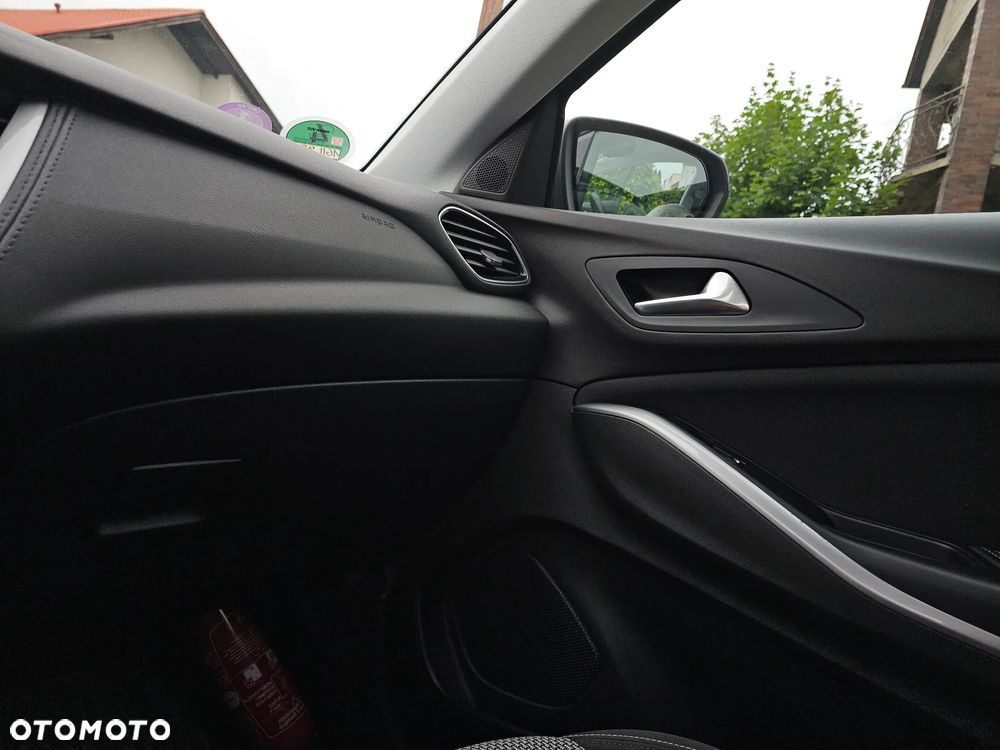 Opel Grandland X 1.2 T GPF Innovation S&S - 14