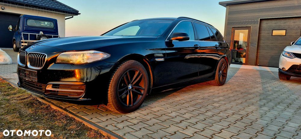 BMW Seria 5 520d Sport-Aut - 6