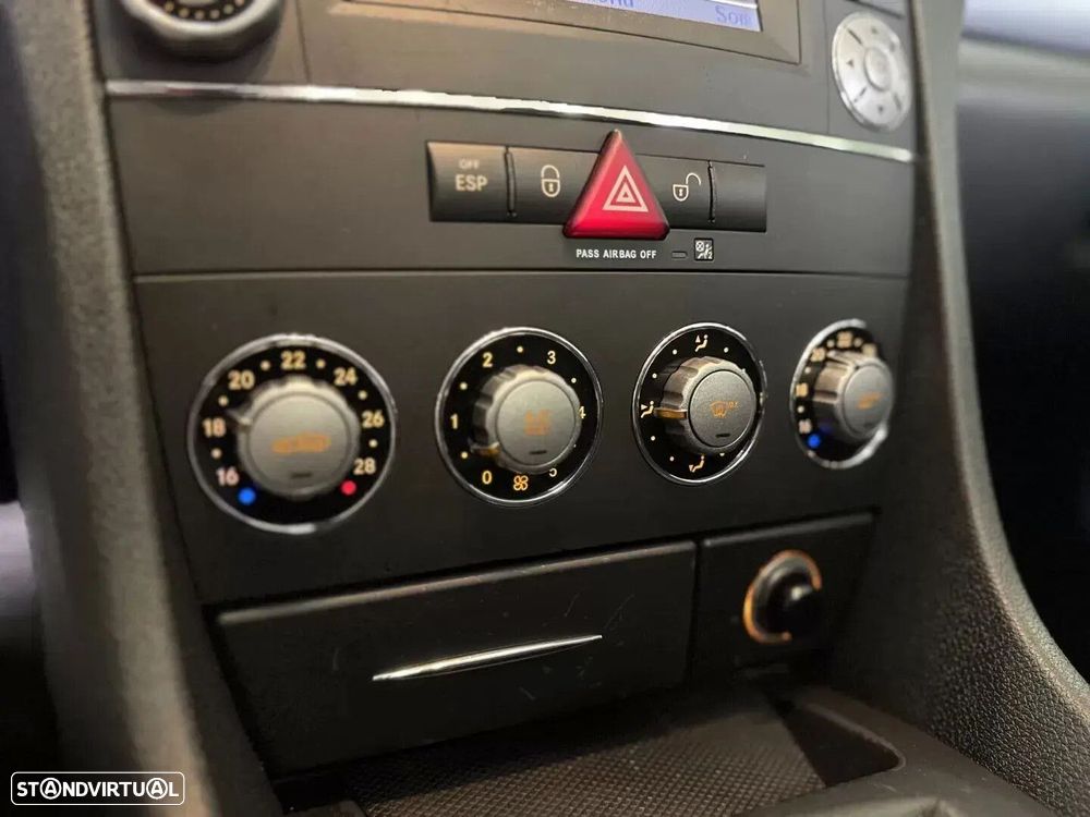 Mercedes-Benz SLK 200 K - 27