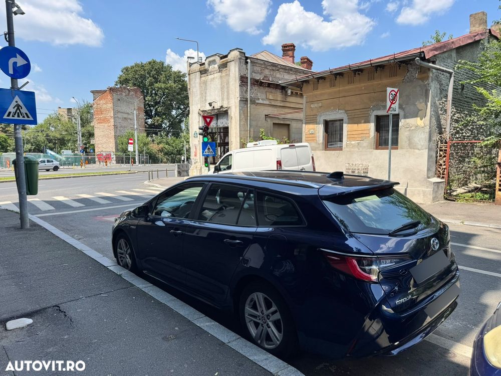 Toyota Corolla 1.8 HSD Dynamic - 5