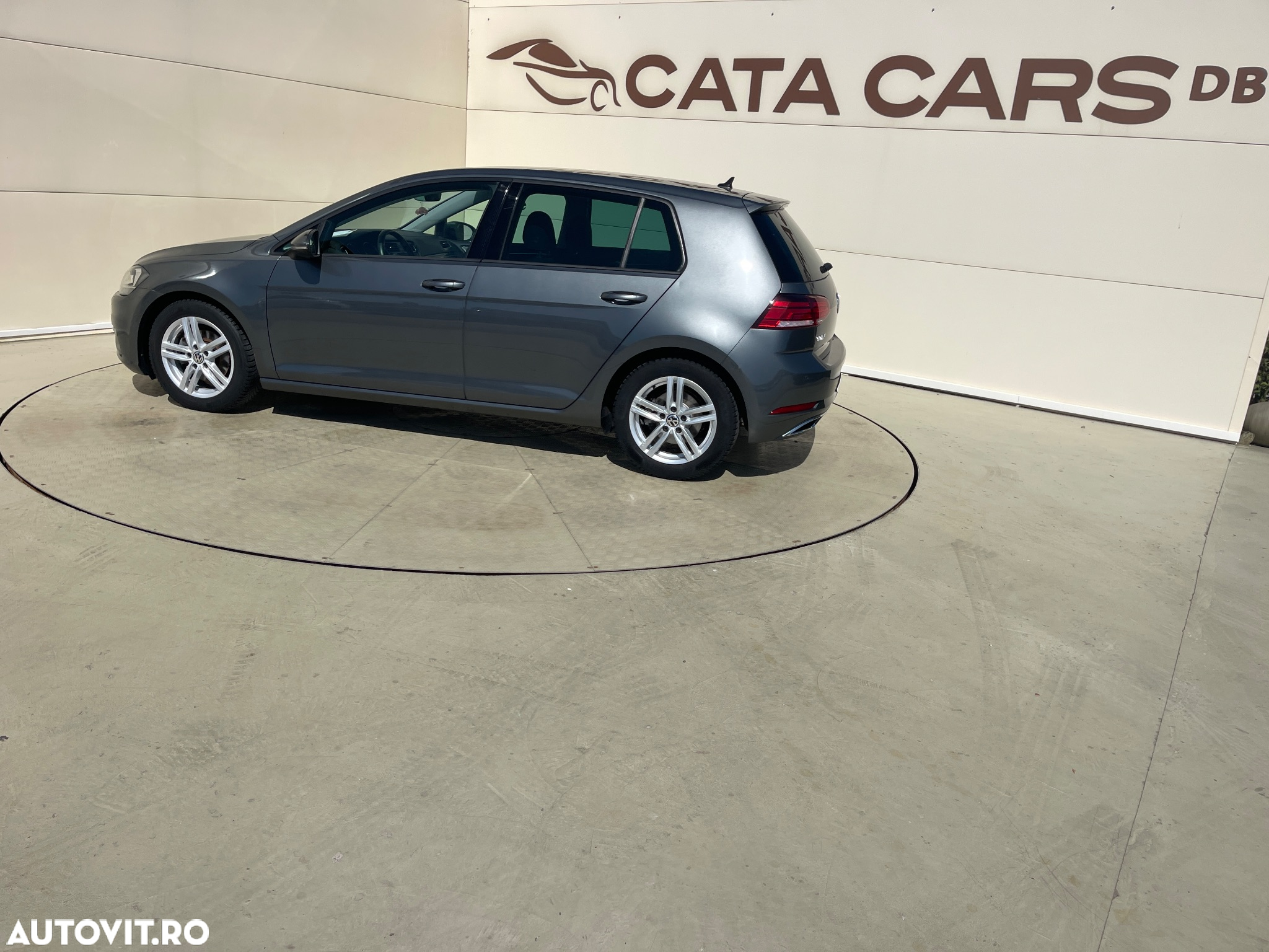 Volkswagen Golf 1.5 TSI ACT (BlueMotion Technology) DSG Comfortline - 9