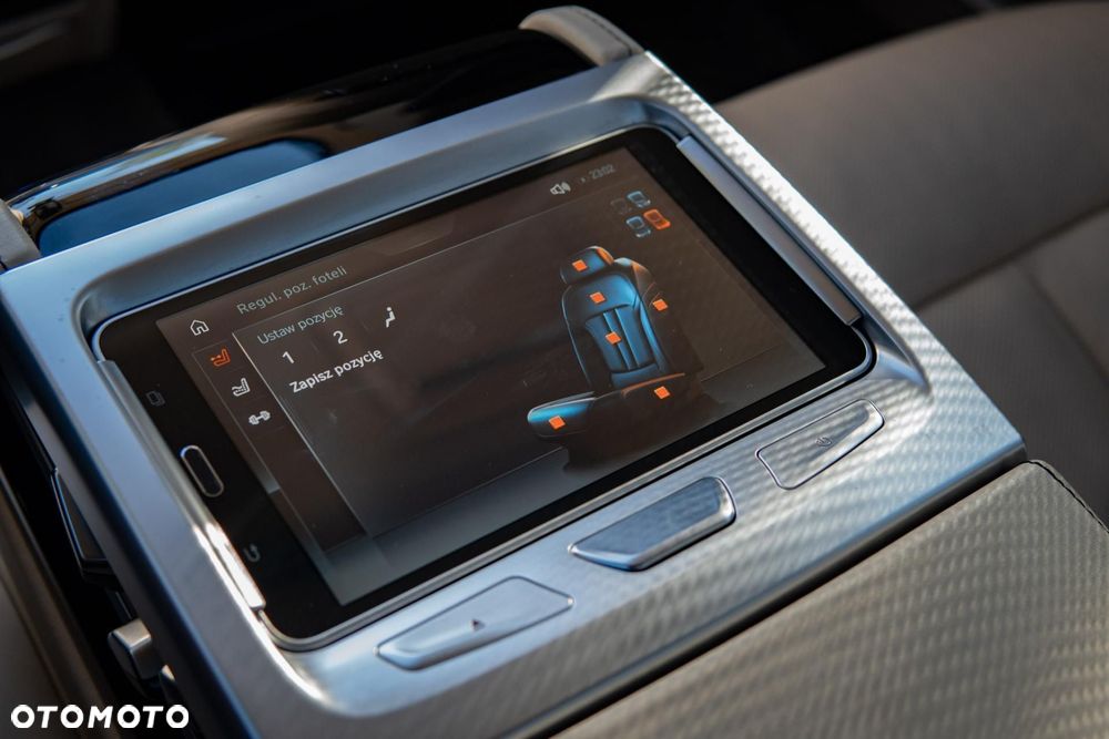 BMW Seria 7 M760Li xDrive - 33