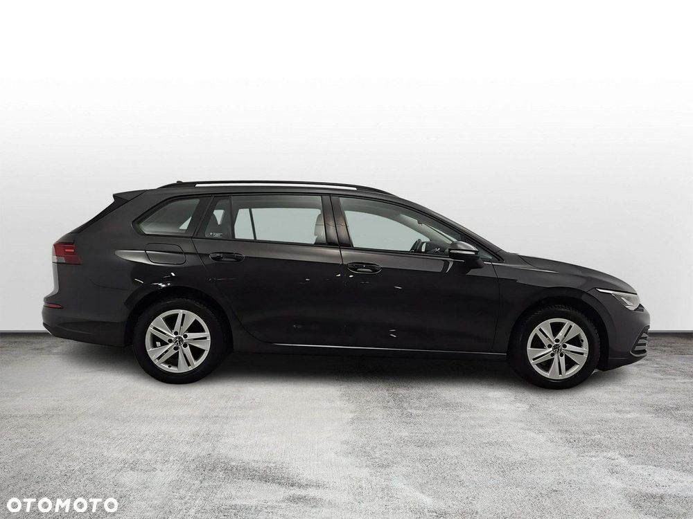 Volkswagen Golf - 6