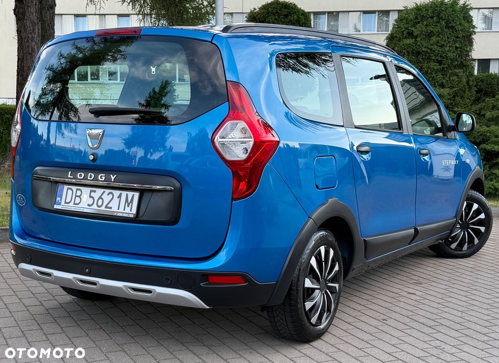 Dacia Lodgy TCe 115 Stepway - 26