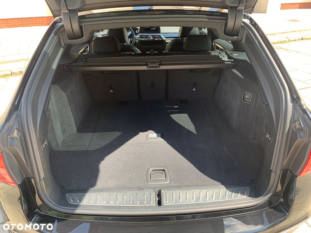 BMW Seria 5 520d M Sport sport - 16