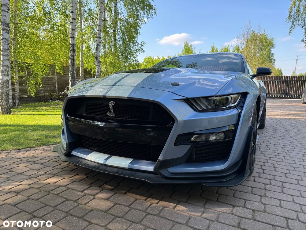 Ford Mustang - 7