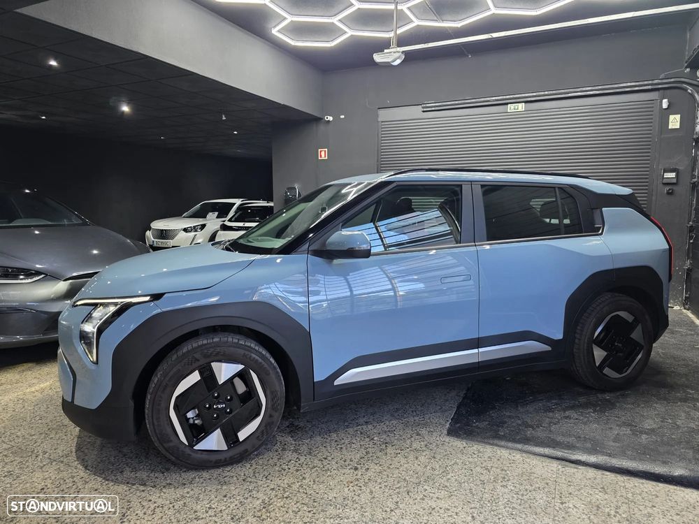 Kia EV3 58.3 kWh Drive - 36