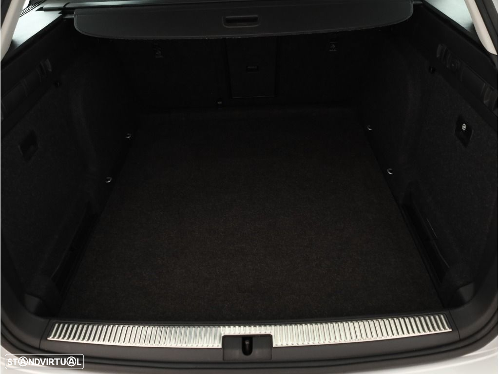 Skoda Superb Break - 17