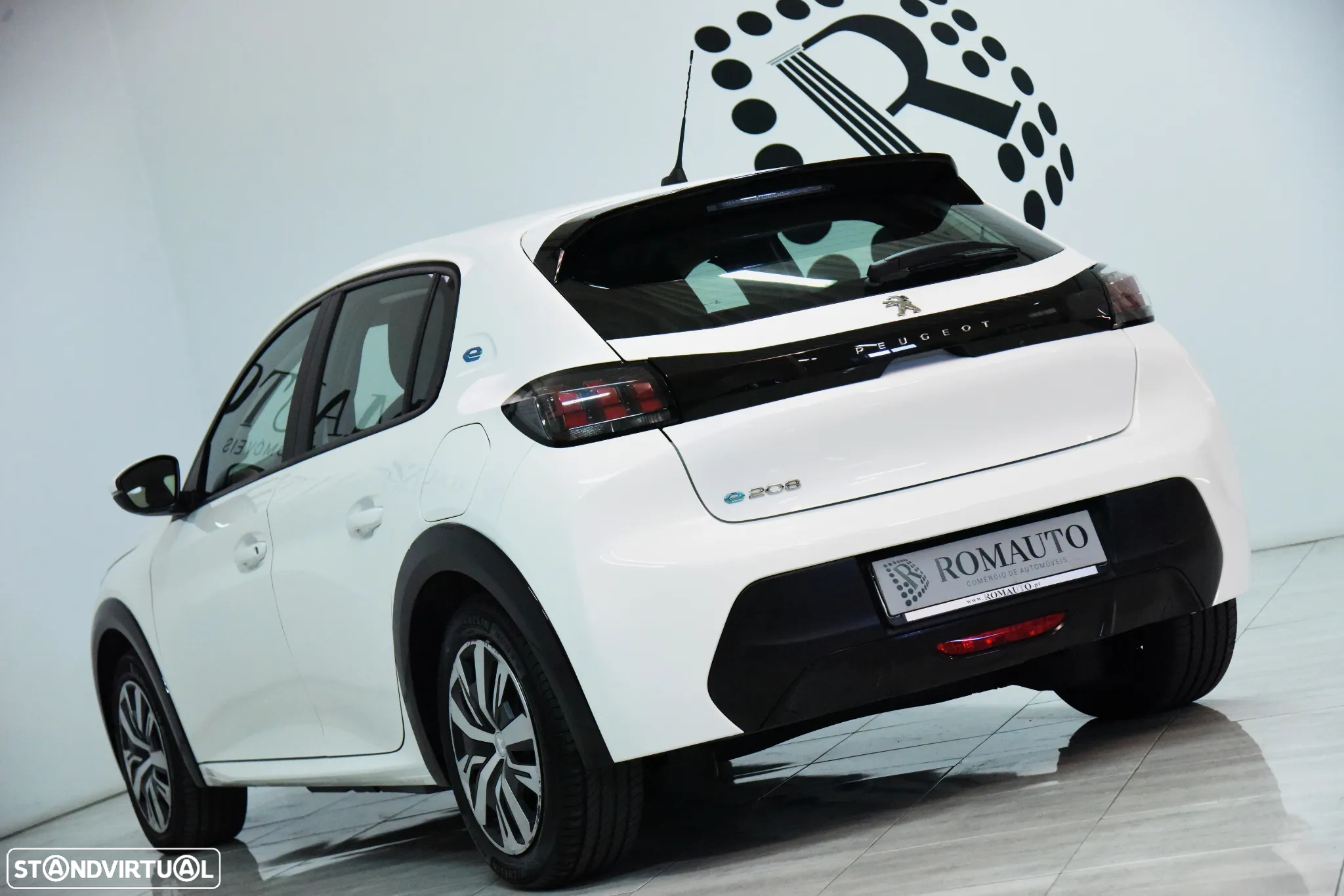 Peugeot e-208 Active Pack - 8