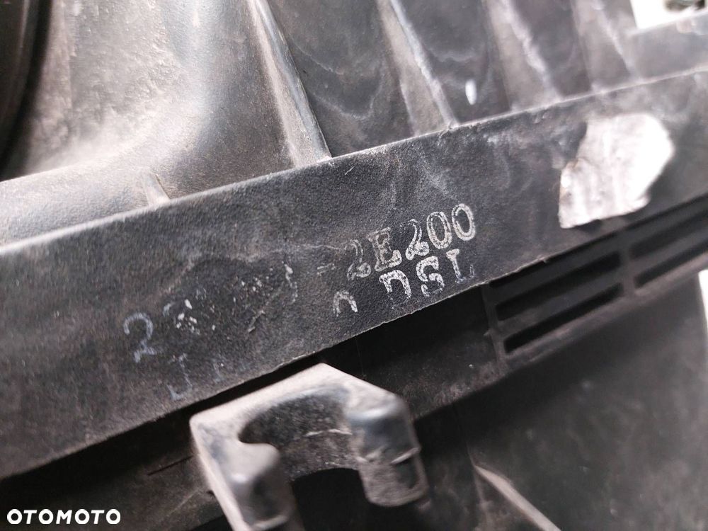 OBUDOWA FILTRA POWIETRZA + PRZEPŁYWOMIERZ HYUNDAI TUCSON I 2.0 CRDI - 6