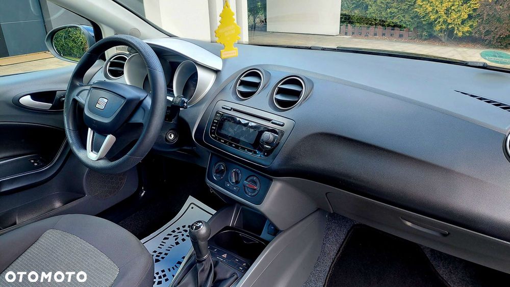 Seat Ibiza SC 1.4 16V Sport - 11