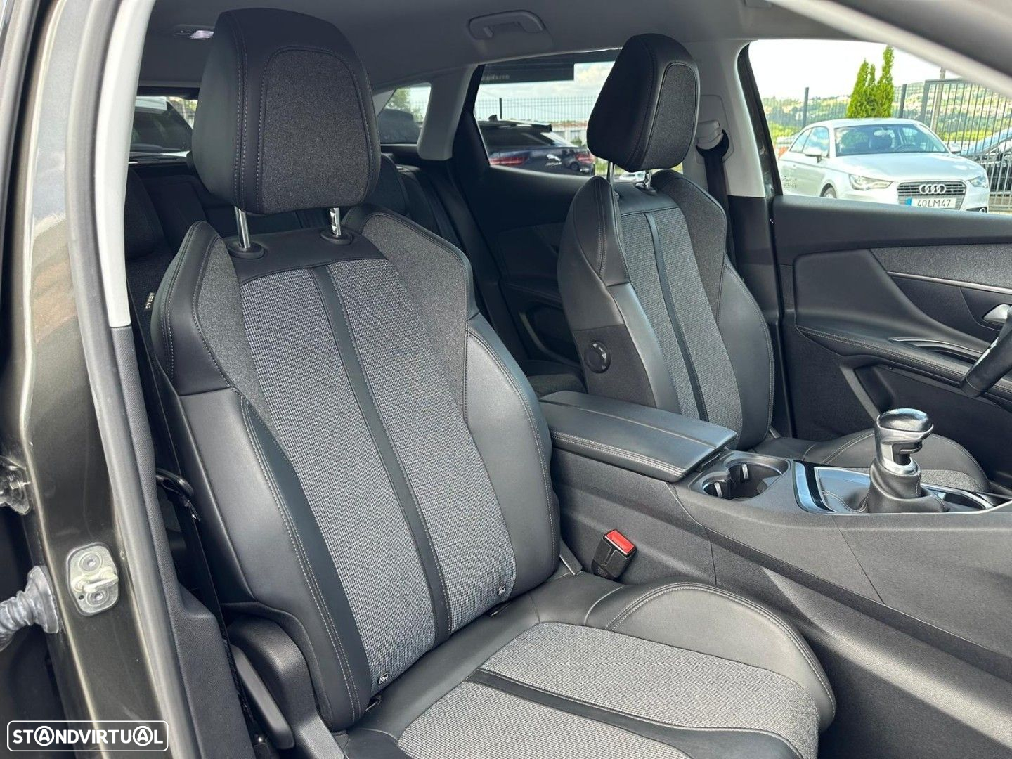 Peugeot 3008 1.5 BlueHDi Allure - 13
