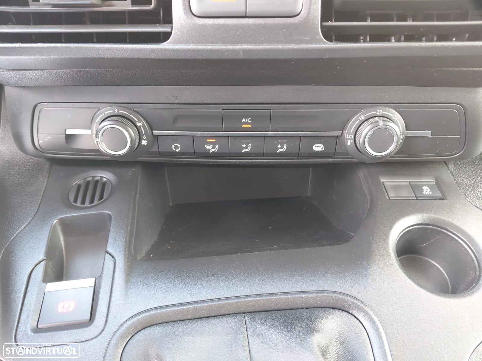 Peugeot Partner  BlueHDi Asphalt Longa - 18