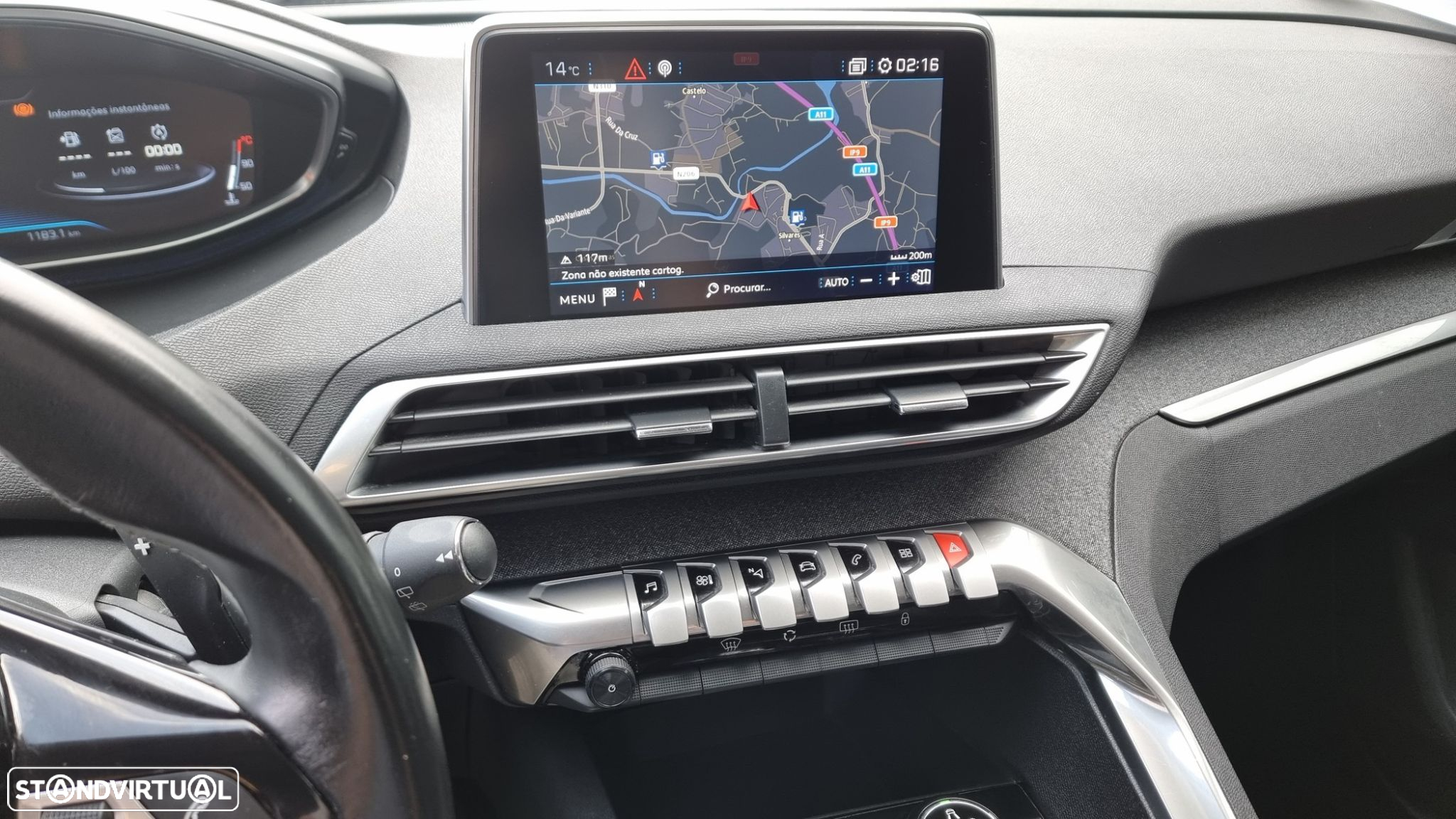 Peugeot 3008 1.2 PureTech Allure EAT6 - 21