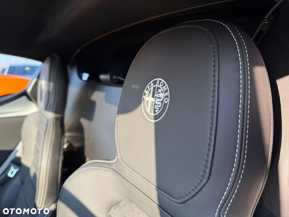 Alfa Romeo 4C 1.8 TBi - 40