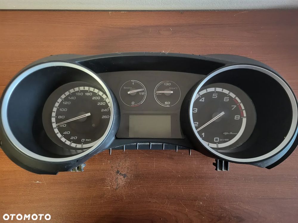 LICZNIK ALFA ROMEO GIULIETTA 1.4 A2C53352736 - 1