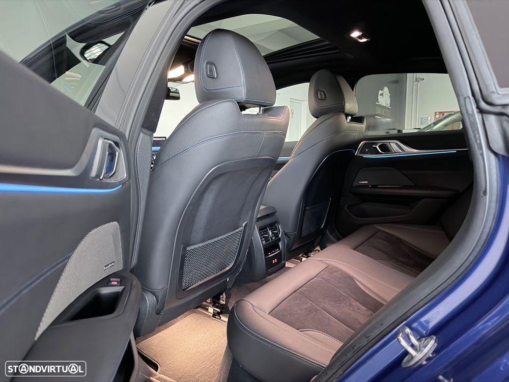 BMW i4 M50 Gran Coupe - 36