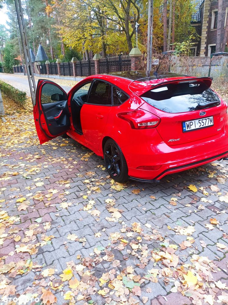 Ford Focus 1.5 EcoBoost ST-Line ASS - 13