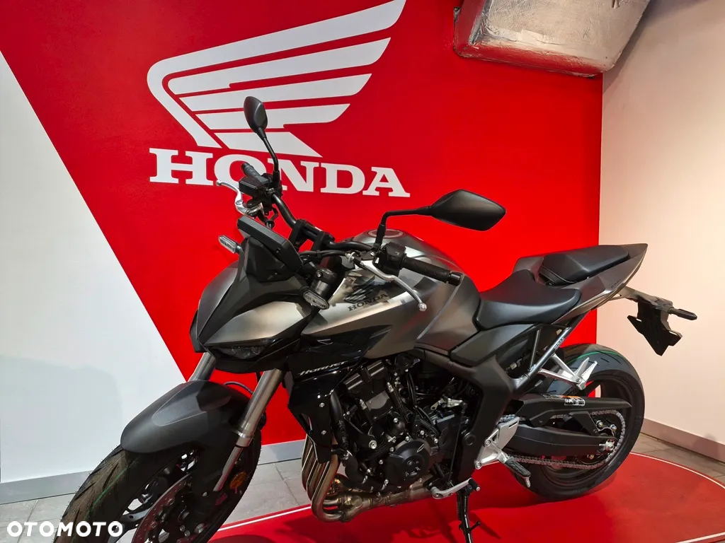 Honda CB - 2