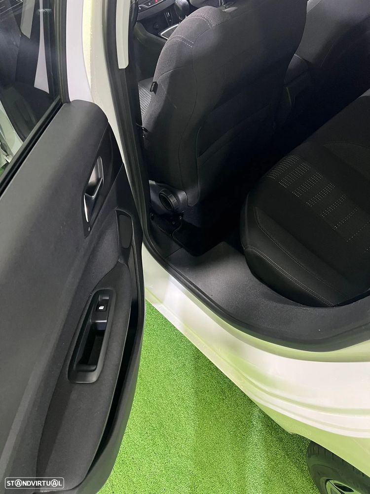 Peugeot 308 BlueHDi FAP 120 Stop & Start Allure - 17