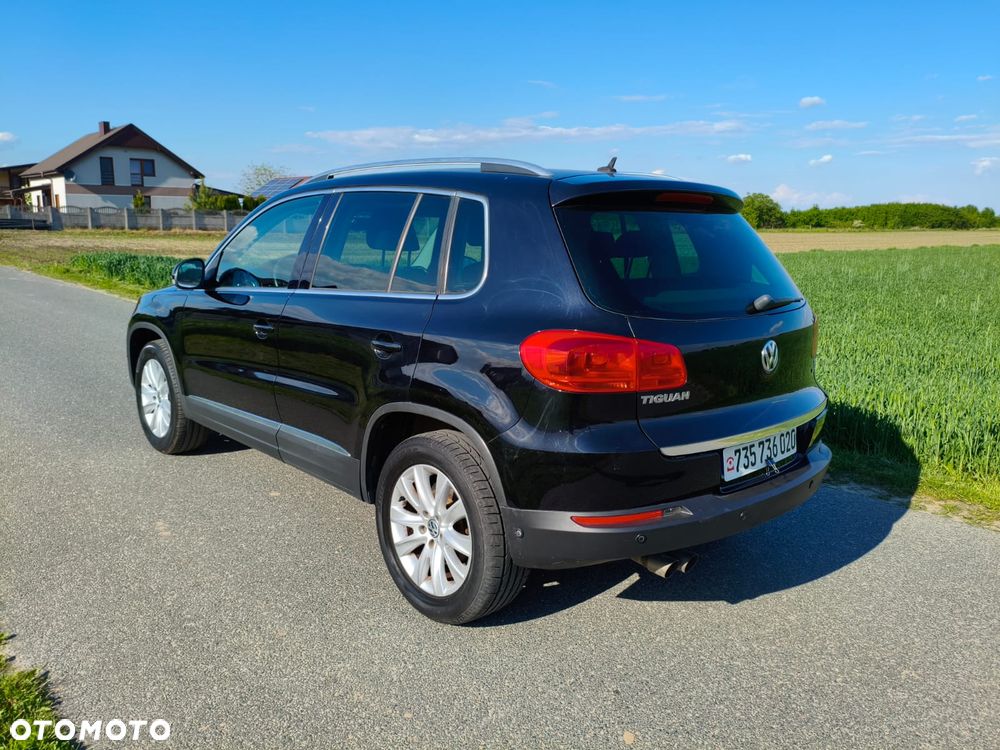 Volkswagen Tiguan - 5