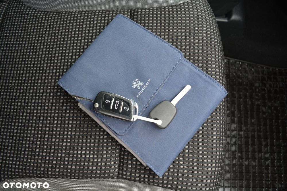 Peugeot Partner 1.6 BlueHDi Outdoor - 19