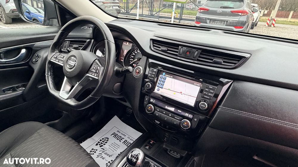 Nissan X-Trail 1.6 dCi N-Connecta - 20