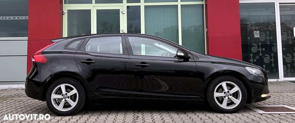 Volvo V40 - 22