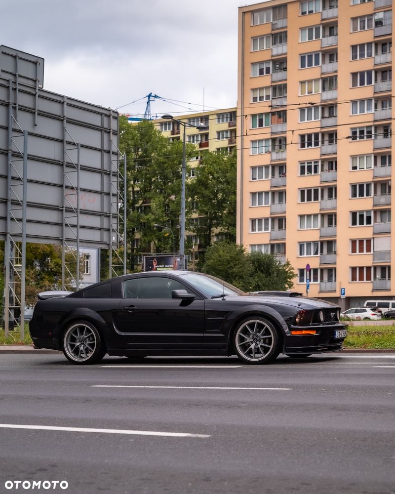 Ford Mustang 4.6 V8 GT Premium - 6
