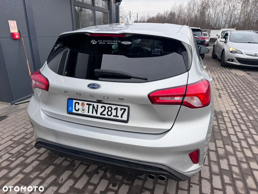 Ford Focus 1.5 EcoBlue Start-Stopp-System ST-LINE X - 12