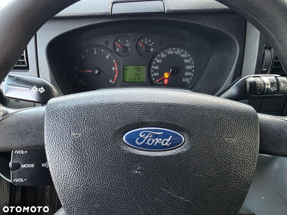 Ford Transit - 21