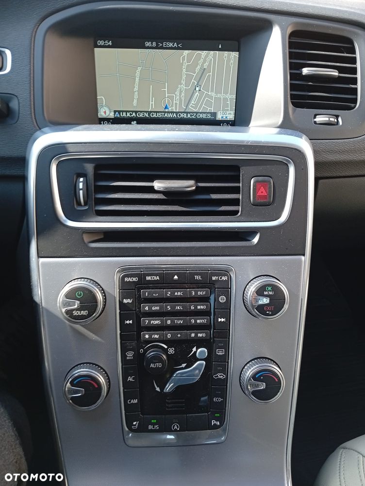 Volvo S60 T5 Geartronic Momentum - 10