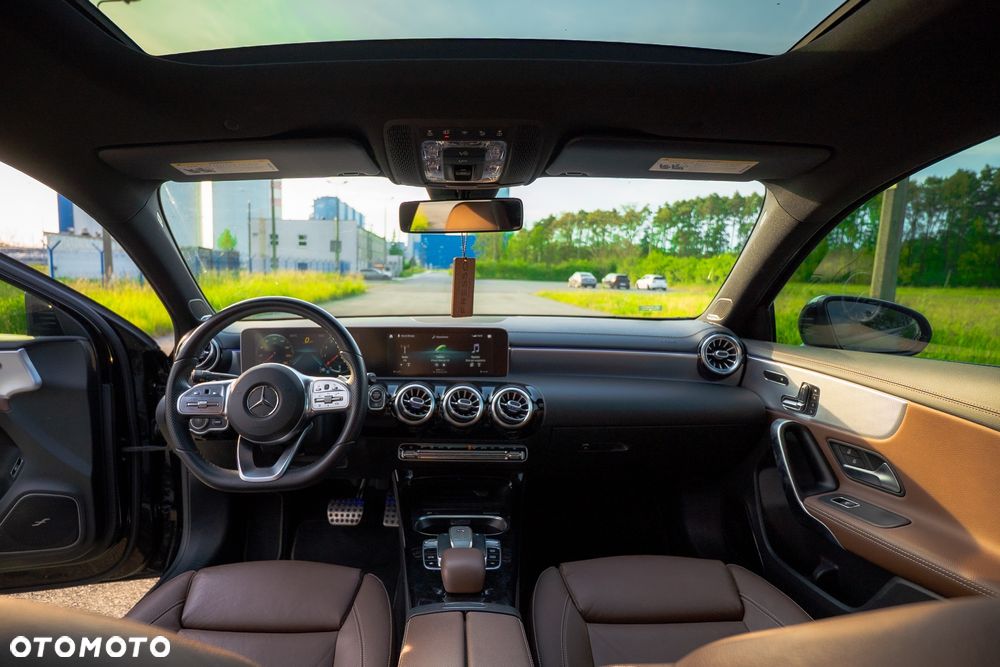 Mercedes-Benz Klasa A 220 7G-DCT AMG Line - 16