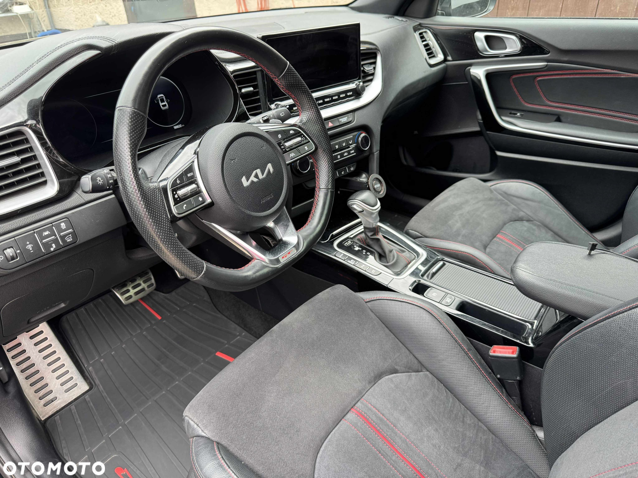 Kia ProCeed 1.6 T-GDI GT DCT - 6