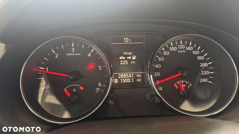 Nissan Qashqai+2 - 24