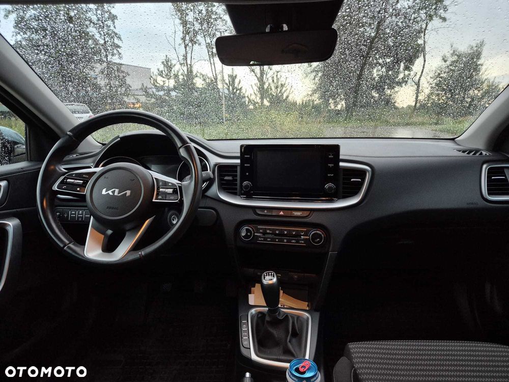 Kia Ceed - 7