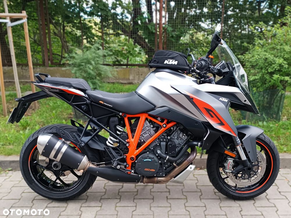KTM Super Duke - 1