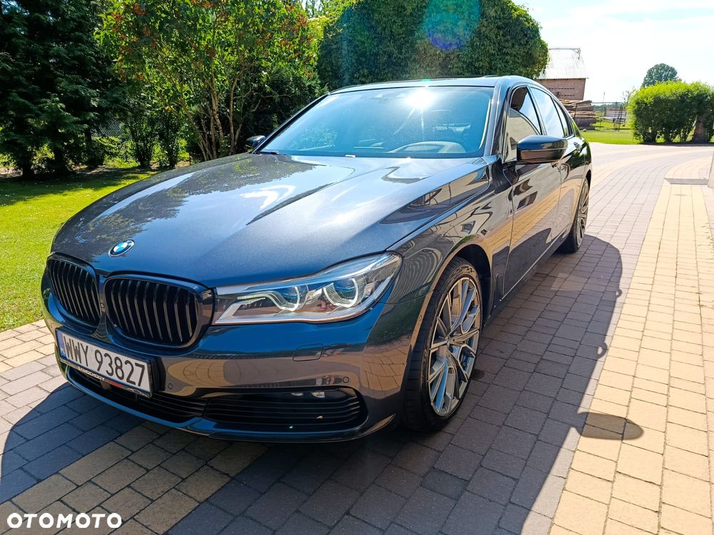 BMW Seria 7 740d xDrive - 13