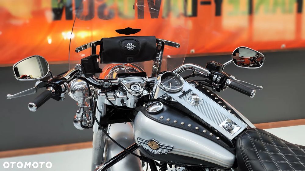 Harley-Davidson Touring Road King - 24