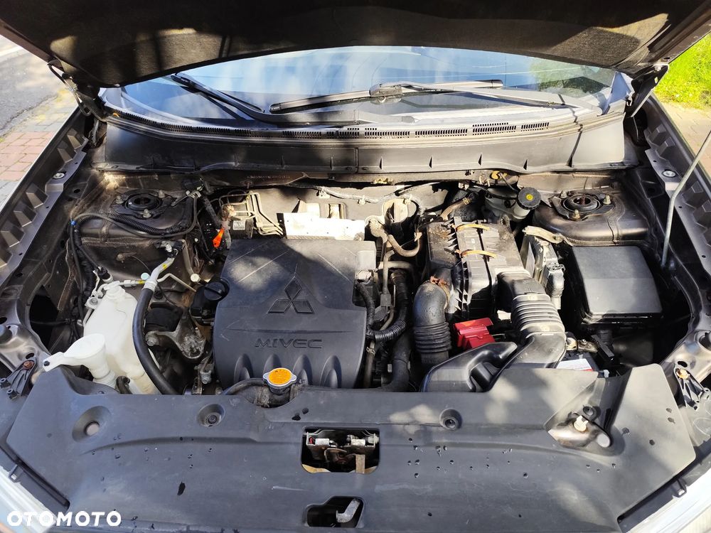 Mitsubishi ASX 1.6 2WD Intense - 23