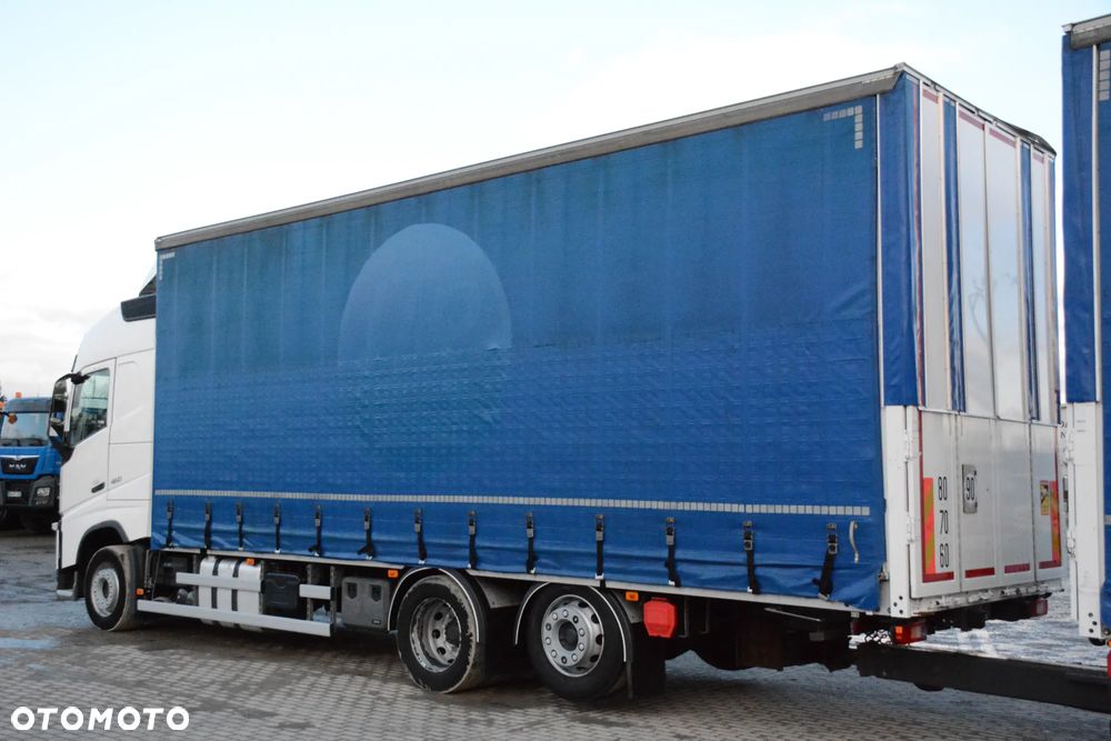 Volvo FH 460 / 2017r / Tandem / Przejazdowy / Mega / 120m3 / Podnoszony dach - 13