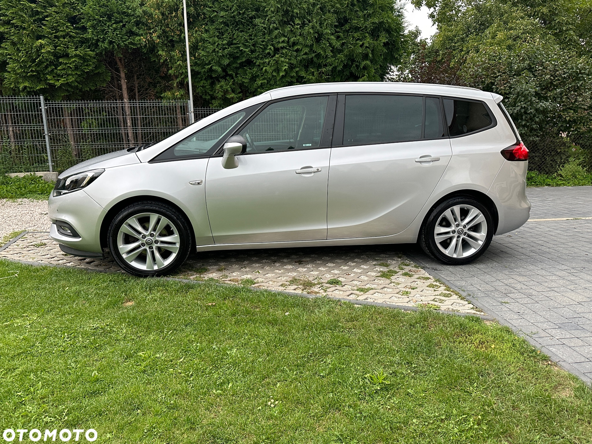 Opel Zafira 1.6 CDTI Elite S&S - 17