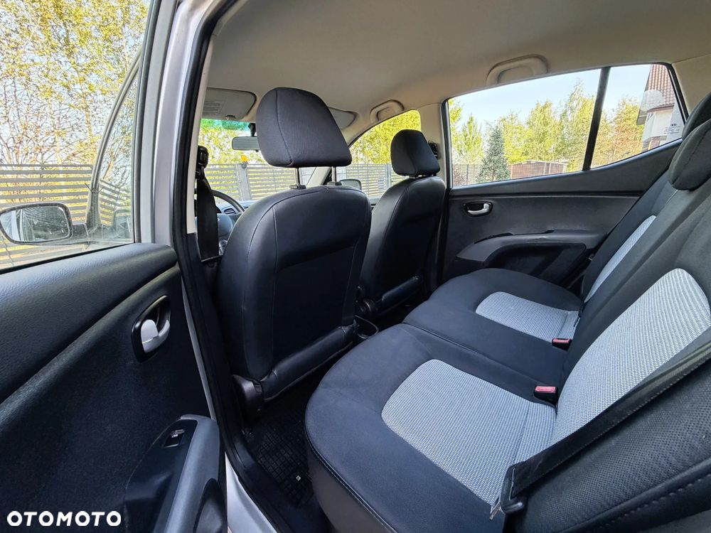 Hyundai i10 - 14