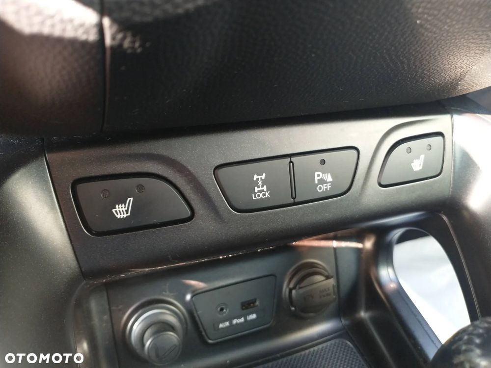 Hyundai ix35 2.0 GDI Premium 4WD - 18