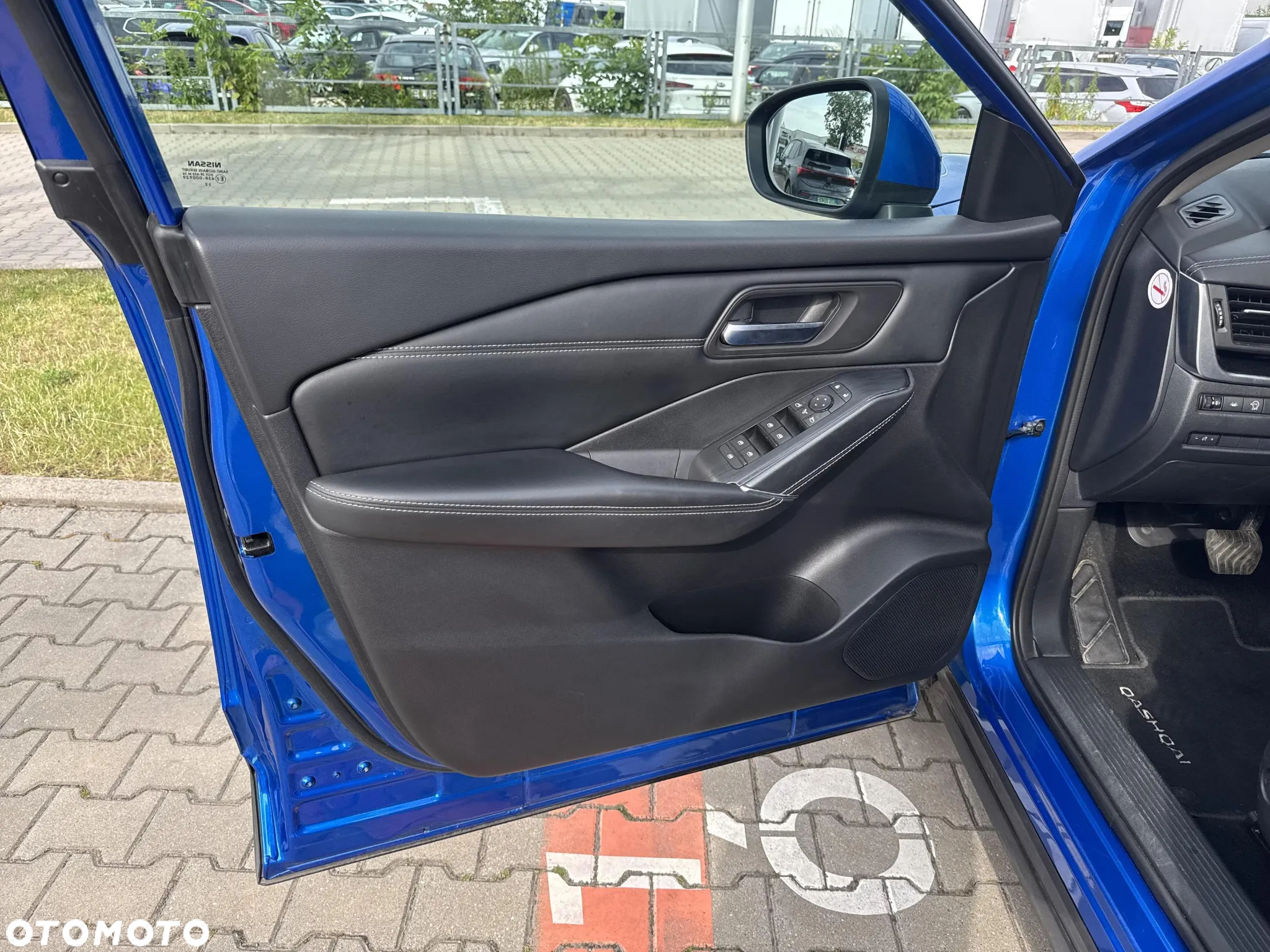 Nissan Qashqai 1.3 DIG-T mHEV N-Connecta Xtronic - 11