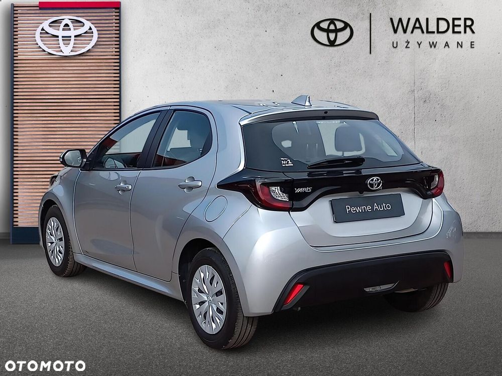 Toyota Yaris - 3