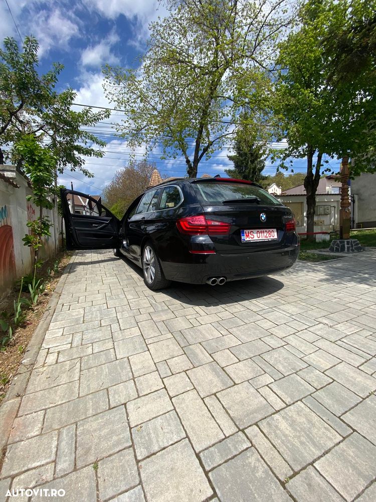 BMW Seria 5 520d Aut. Luxury Line - 6