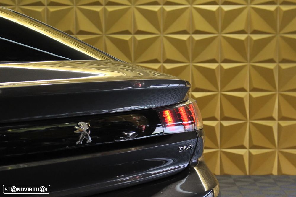 Peugeot 508 1.5 BlueHDi GT EAT8 - 13