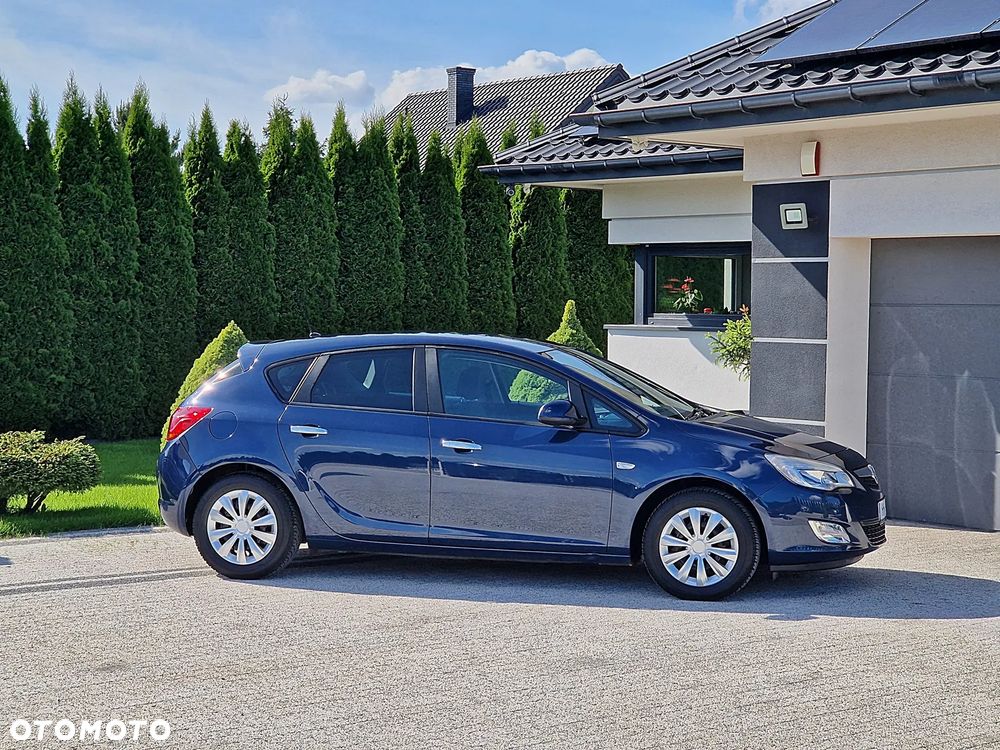 Opel Astra 1.4 Turbo 150 Jahre - 2